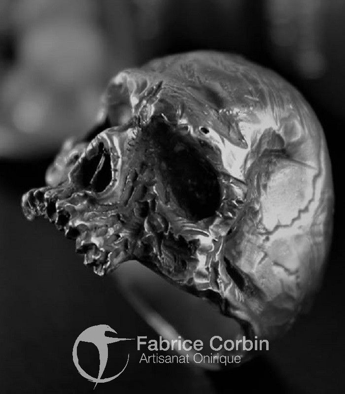 Bague Skull n XIII